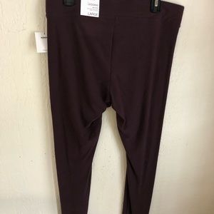 Soft poly leggings in burgundy